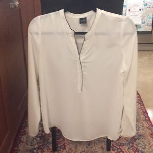 White with black detail long sleeve blouse